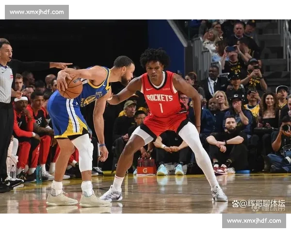 2007年NBA季后赛火箭对阵爵士的经典对决与战术博弈回顾 2007年NBA季后赛火箭对阵爵士的经典对决与战术博弈回顾